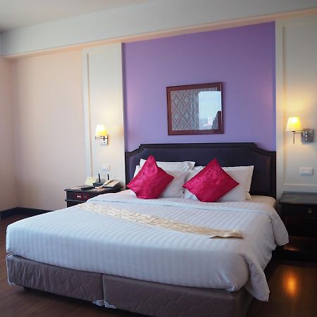 Charoen Thani Hotel, Khon Kaen Exteriör bild