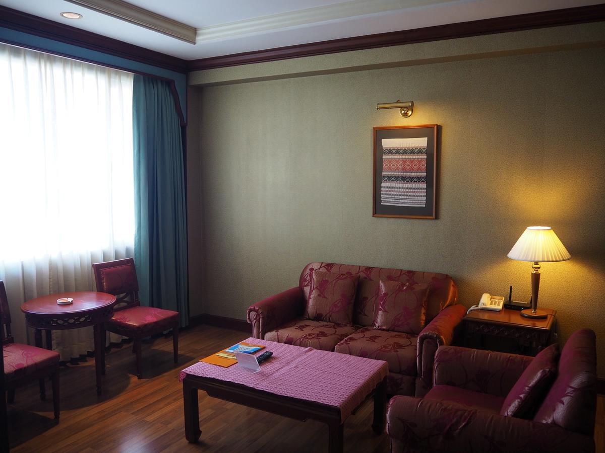 Charoen Thani Hotel, Khon Kaen Exteriör bild