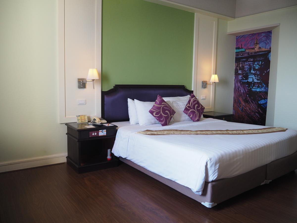 Charoen Thani Hotel, Khon Kaen Exteriör bild