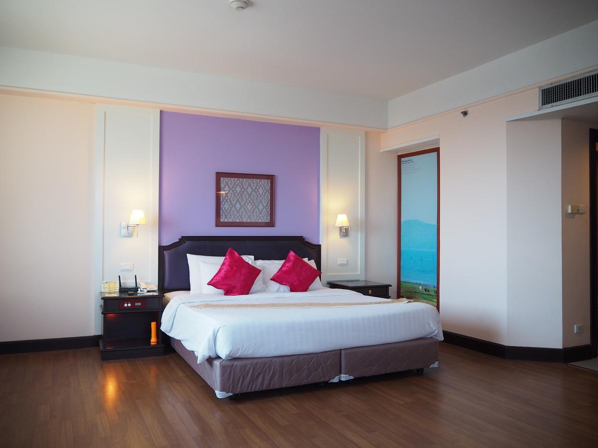 Charoen Thani Hotel, Khon Kaen Exteriör bild