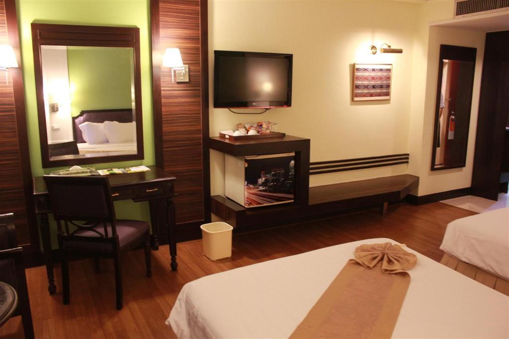 Charoen Thani Hotel, Khon Kaen Exteriör bild