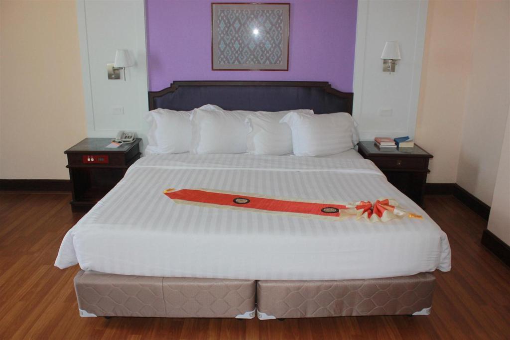 Charoen Thani Hotel, Khon Kaen Exteriör bild