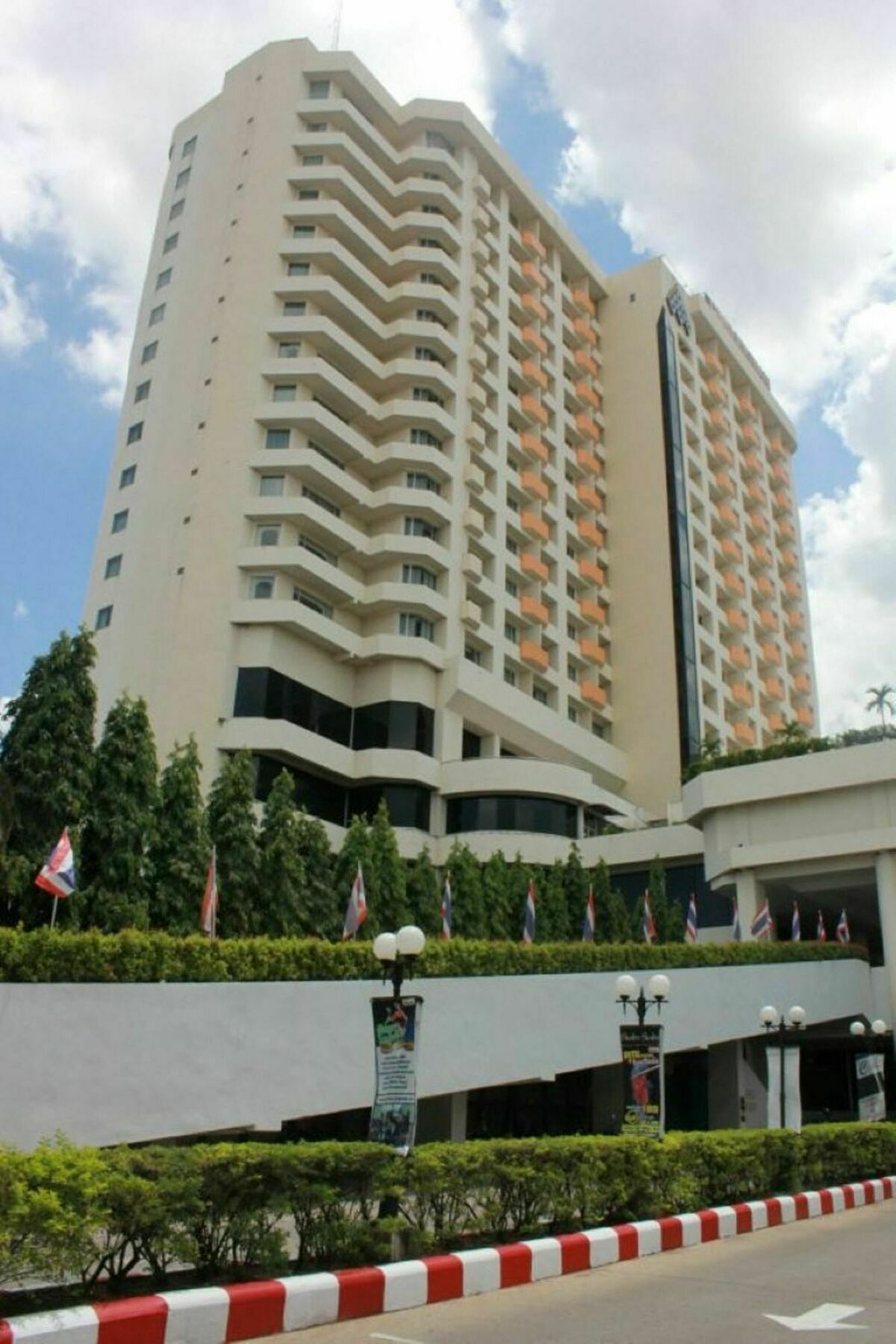 Charoen Thani Hotel, Khon Kaen Exteriör bild